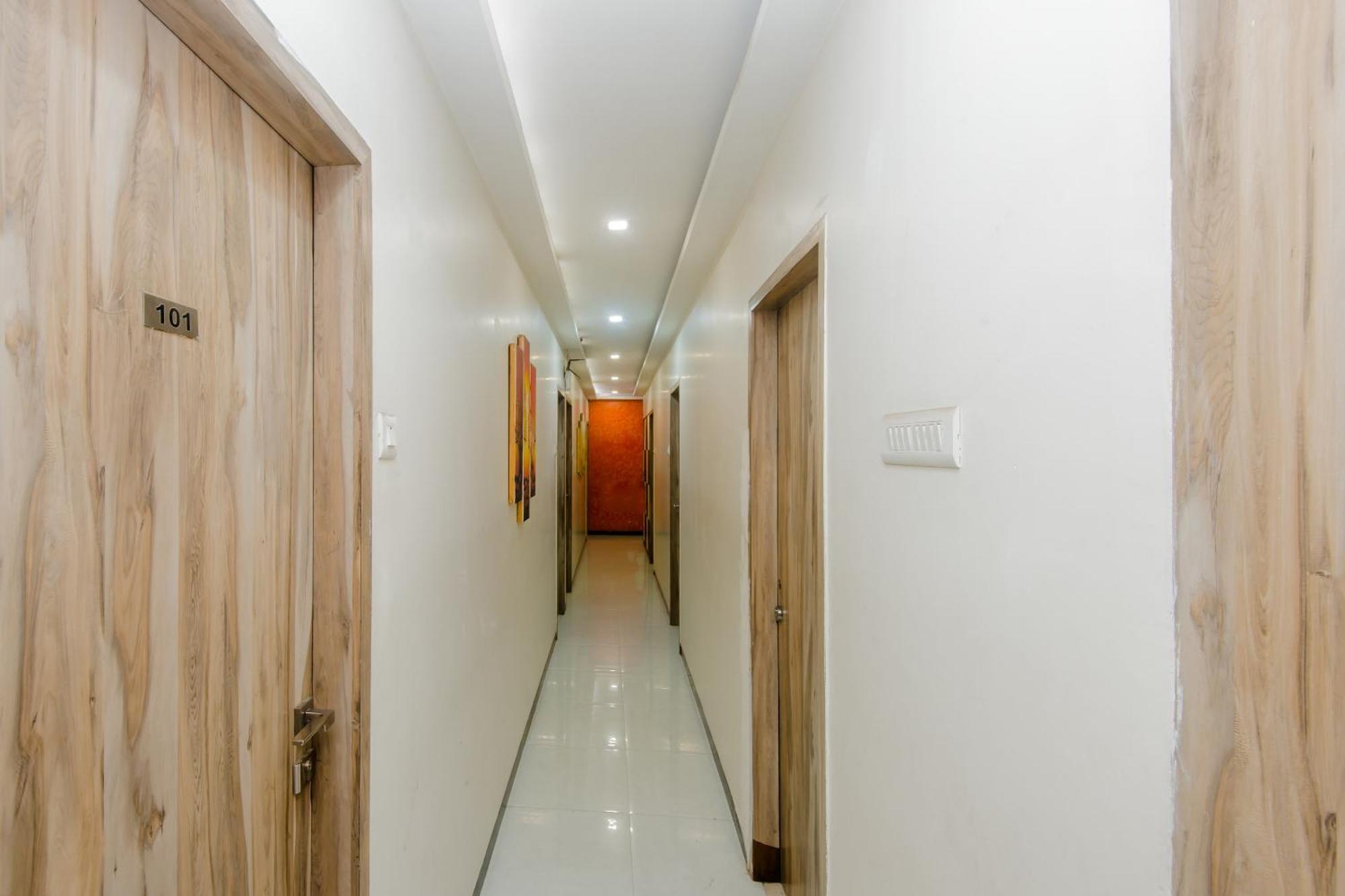 Hotel O Blue Pearl Residency Near Chhatrapati Shivaji International Airport Bombay Extérieur photo